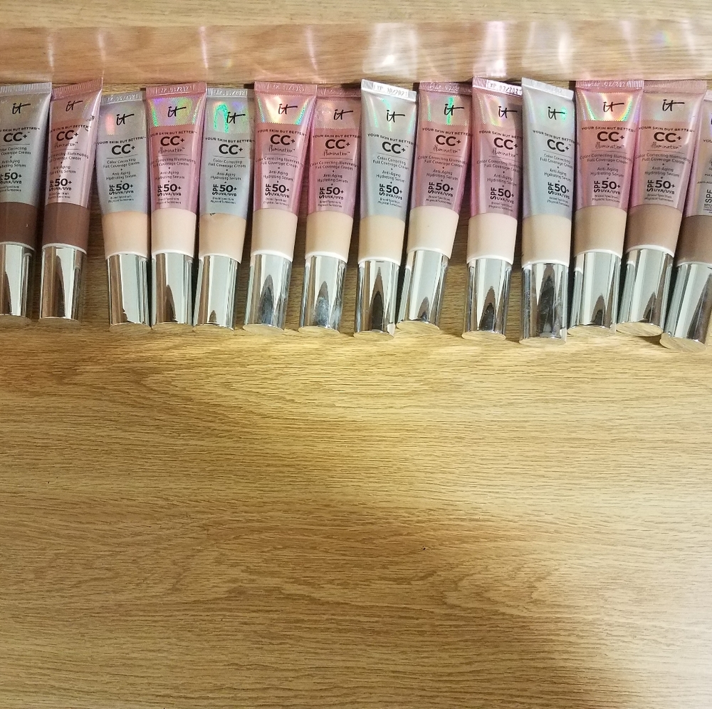 Bundle!! IT Cosmetics CC Cream.